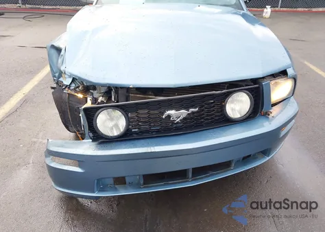 2006 Ford Mustang Gt z USA, uszkodzony, nr VIN 1ZVFT82H665204054